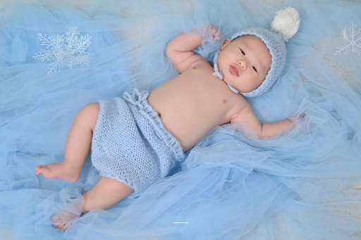 桂林8个月宝宝奶量 桂林8个月宝宝奶量